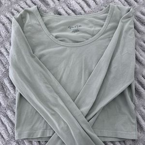 Brandy Melville longsleeve